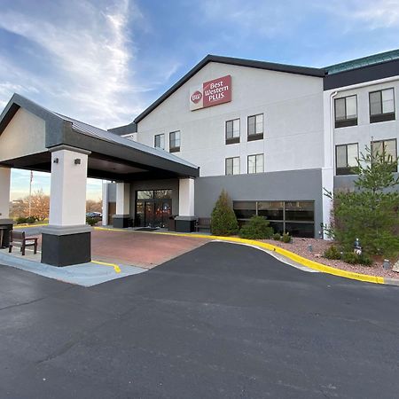 Best Western Plus Kansas City Airport - KCI East Exterior foto