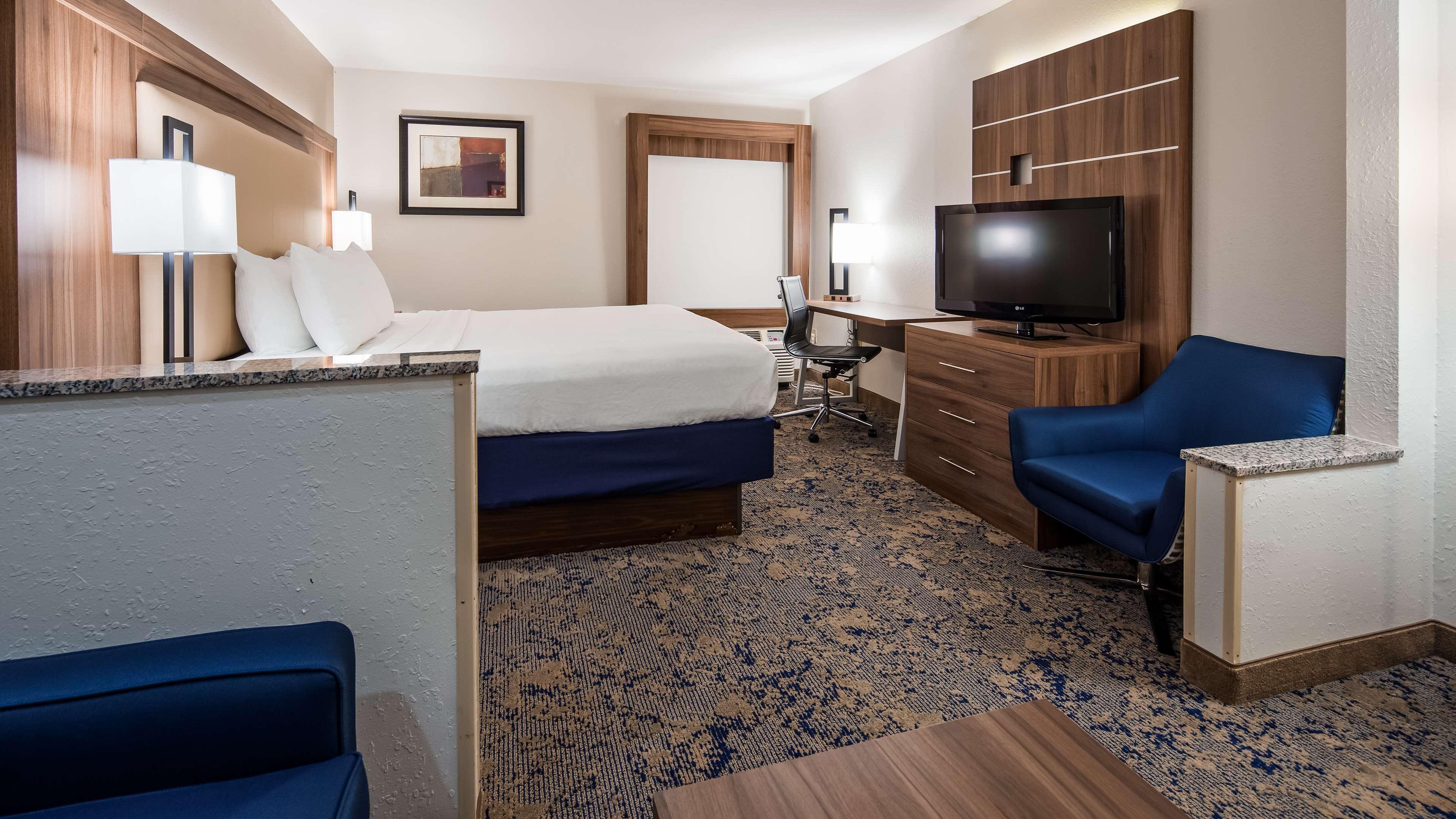 Best Western Plus Kansas City Airport - KCI East Exterior foto