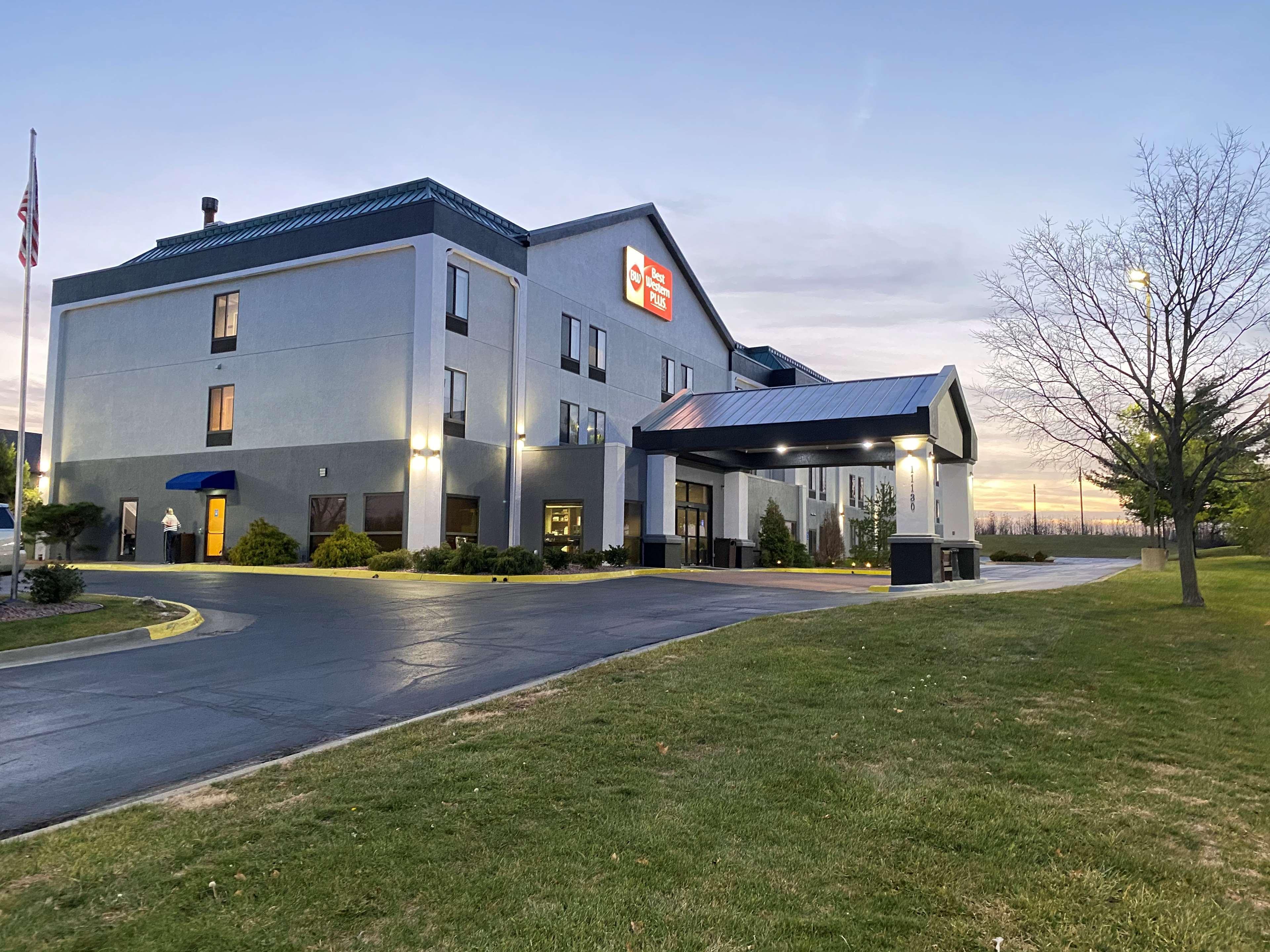Best Western Plus Kansas City Airport - KCI East Exterior foto